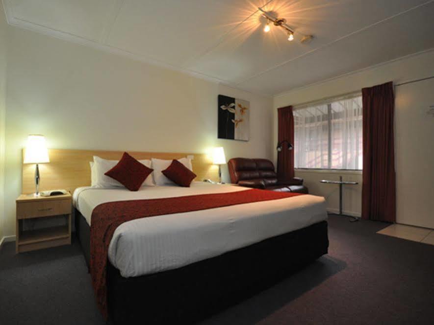 Edinburgh Motor Inn Warragul Zewnętrze zdjęcie